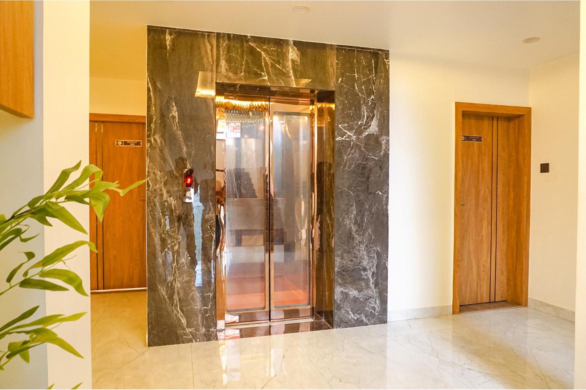 Fabhotel Prime Shourya Residency - Nr Maharshi Karve Museum Pune Esterno foto