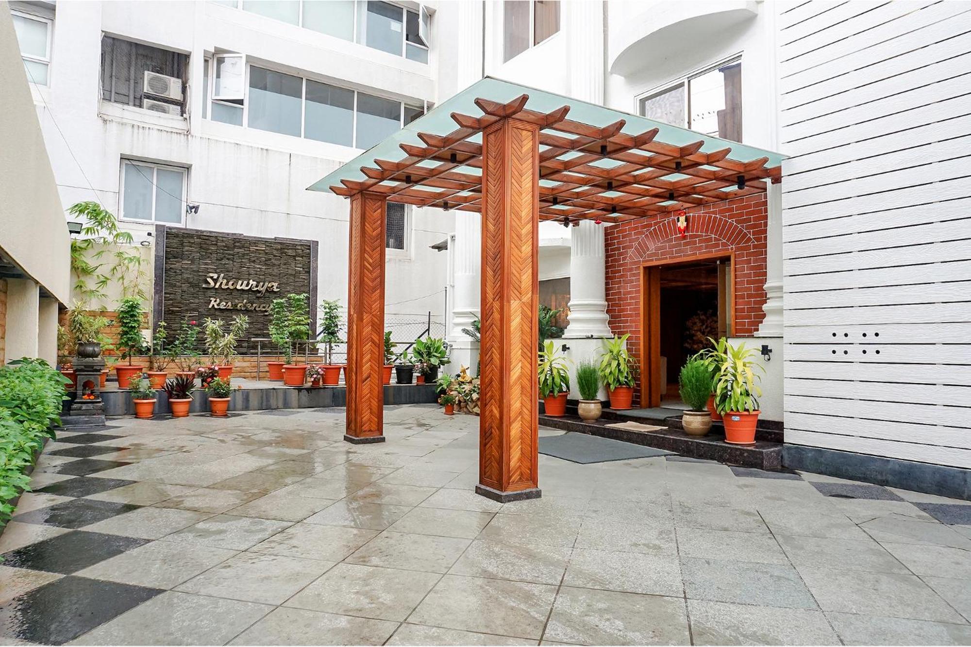 Fabhotel Prime Shourya Residency - Nr Maharshi Karve Museum Pune Esterno foto