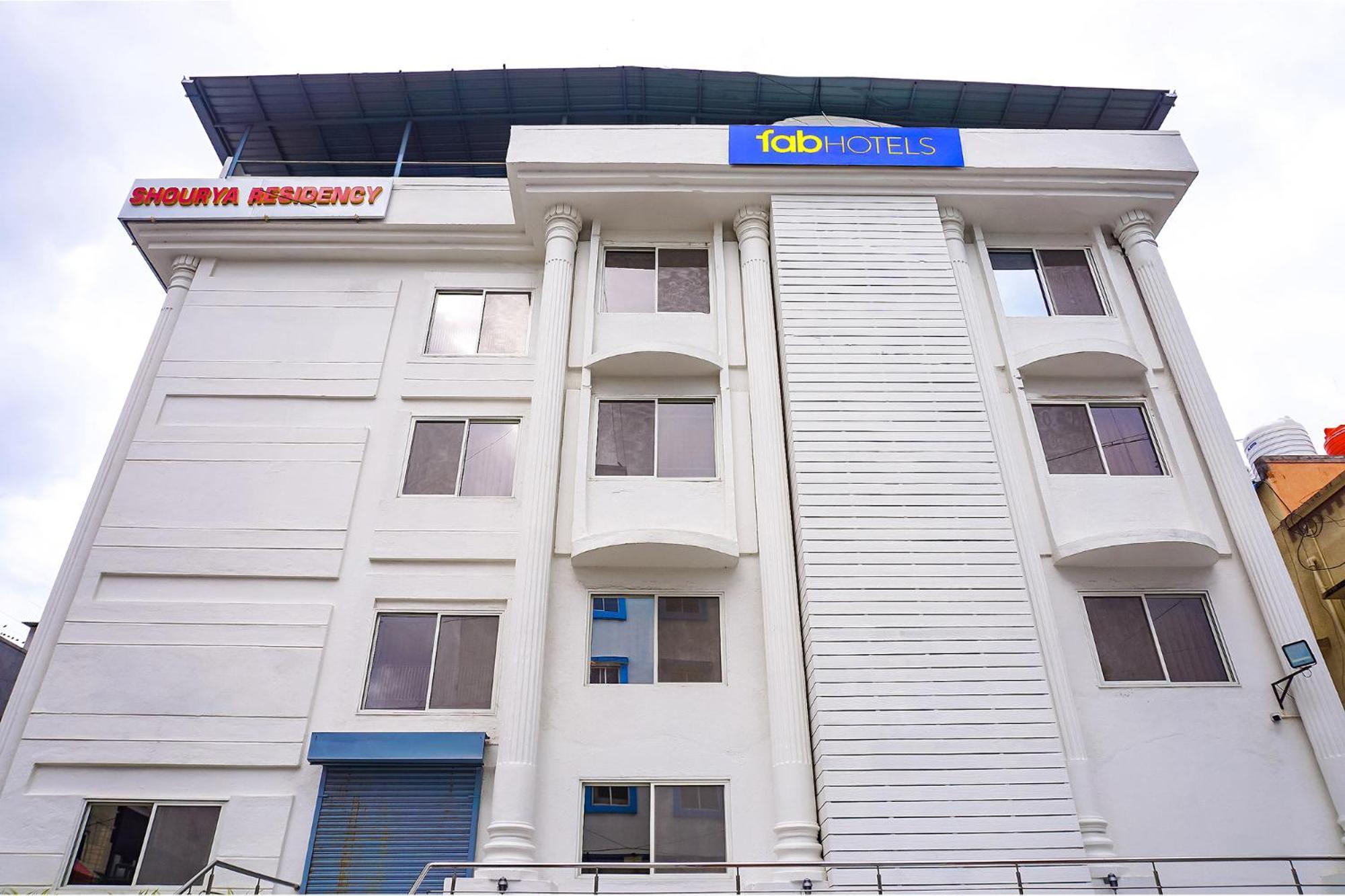 Fabhotel Prime Shourya Residency - Nr Maharshi Karve Museum Pune Esterno foto